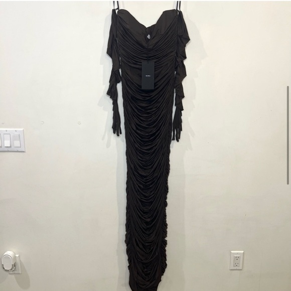 Alex Perry Huntley Gown ruched maxi dress with Gloves size US 8 Worn once - Picture 10 of 12